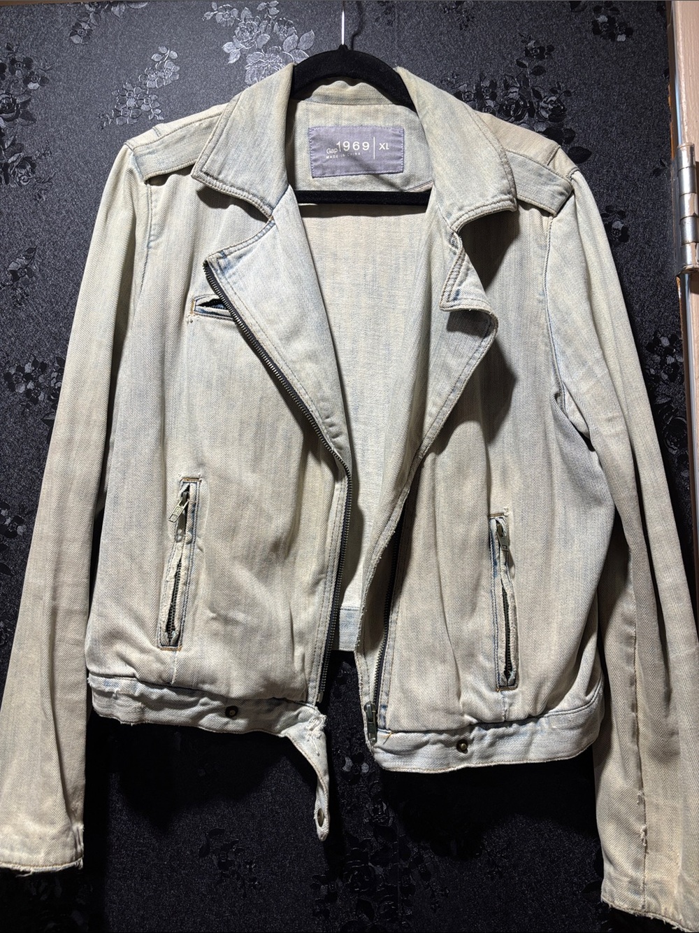 Gap 1969 Vintage Wash Denim Moto Jacket - Limited Edition